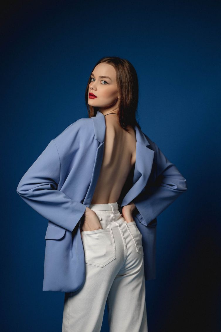 free-photo-of-woman-posing-in-blue-jacket